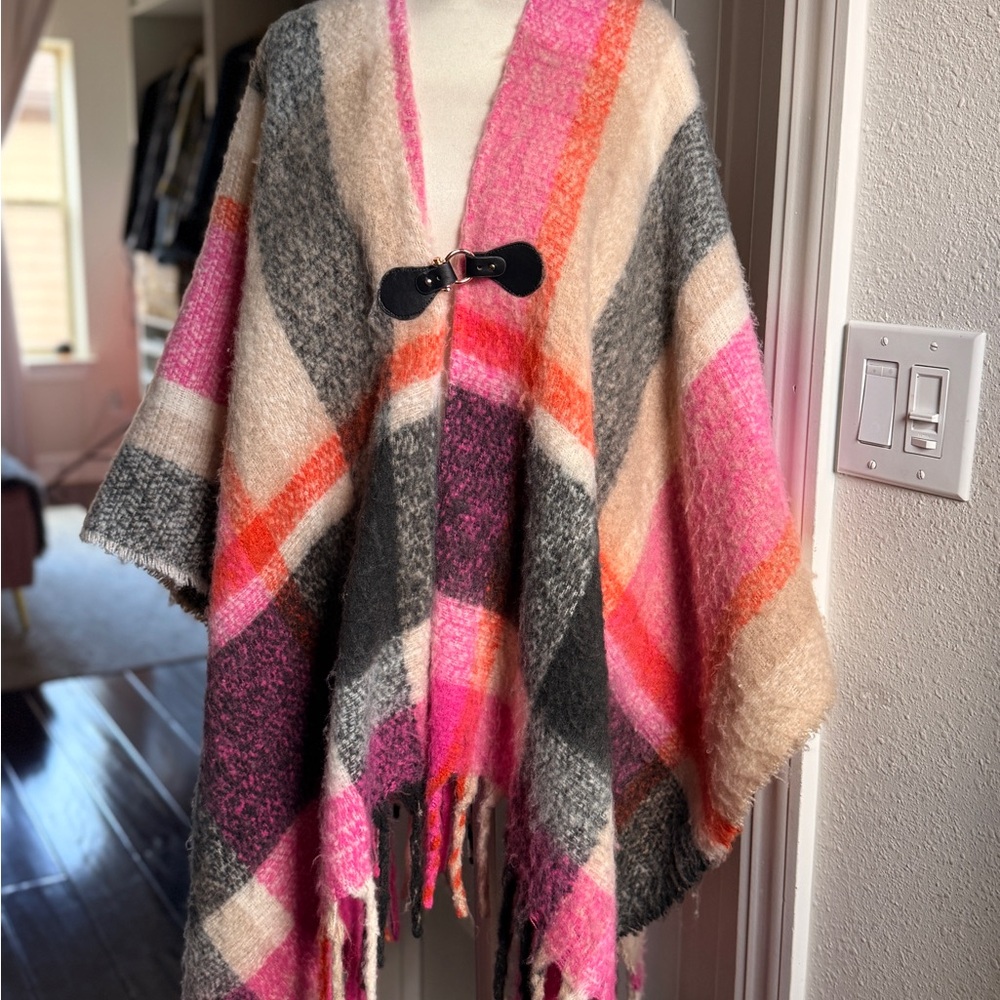 IMAN Pink & Cream Plaid Fringe Wrap